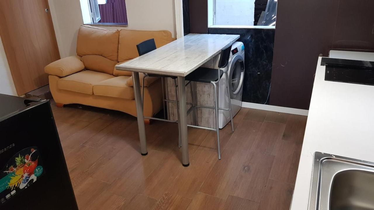 산티아고데콤포스텔라 Casa De Piedra Tipica 빌라 외부 사진