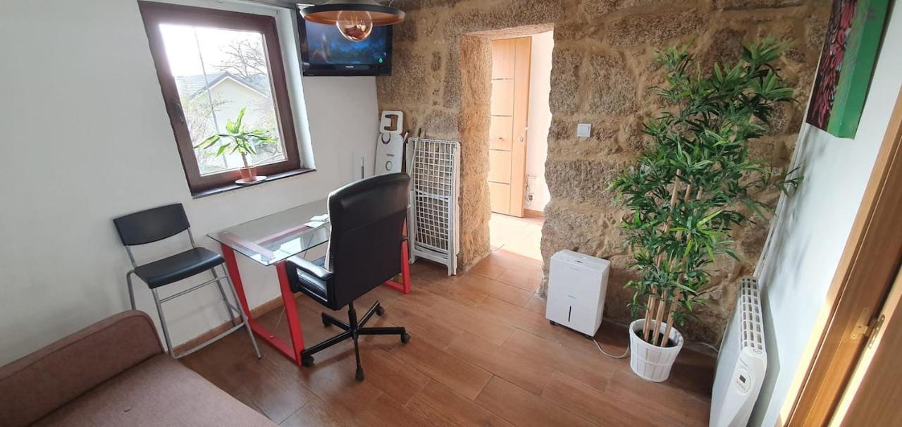 산티아고데콤포스텔라 Casa De Piedra Tipica 빌라 외부 사진